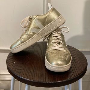 Gold veja
